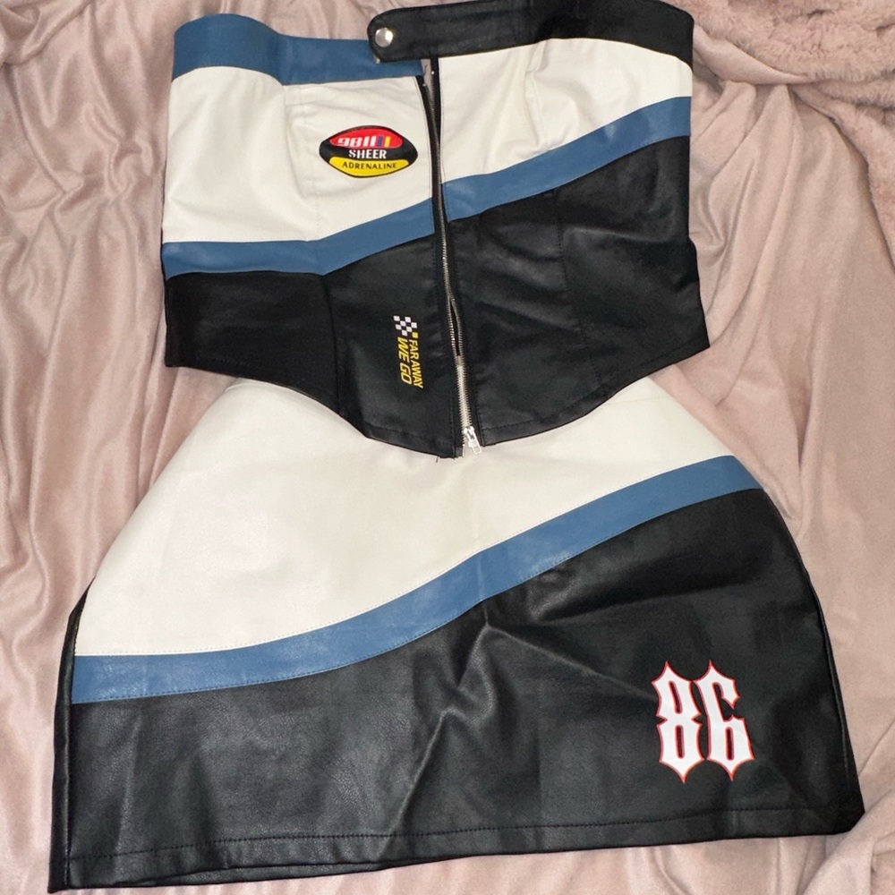 SOLD 2 pc rider set faux leather L